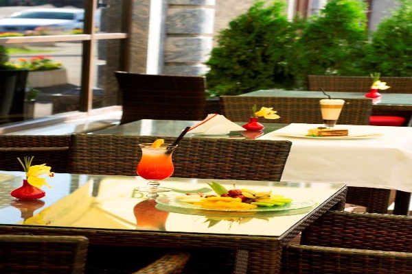 RADISSON BLU HOTEL KYIV PODIL